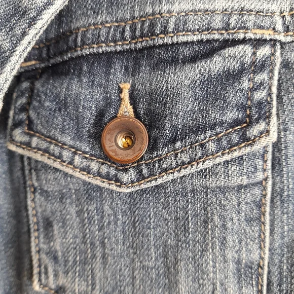 Dynamite Denim Jacket- Medium - Picture 4 of 7